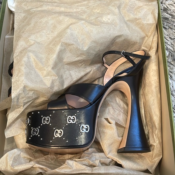Gucci | Logo Platform Ankle Strap Heels - Picture 2 of 5